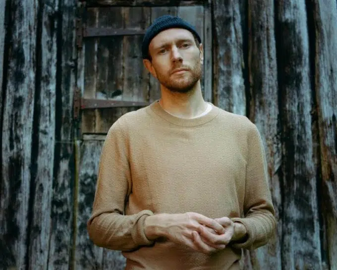 Novo Amor Unveils Cinematic New Visual  “Utican”