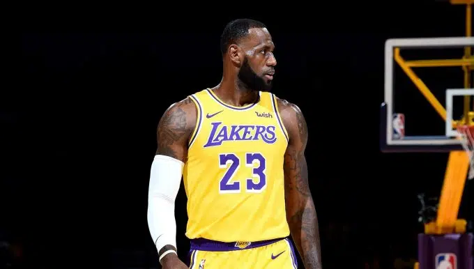 Lebron James Debuts With The Los Angeles Lakers