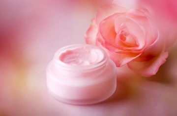 Fresh rose deep hydration moisturizer