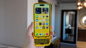 This iPhone Case Brings Back the Physical Keyboard ⌨️ #CES2024