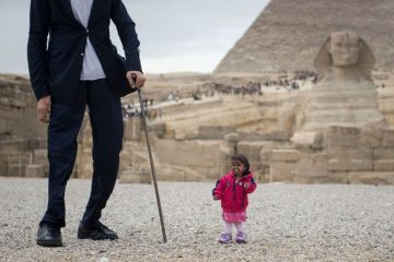 World's Tallest Man Meets Shortest Woman Again!