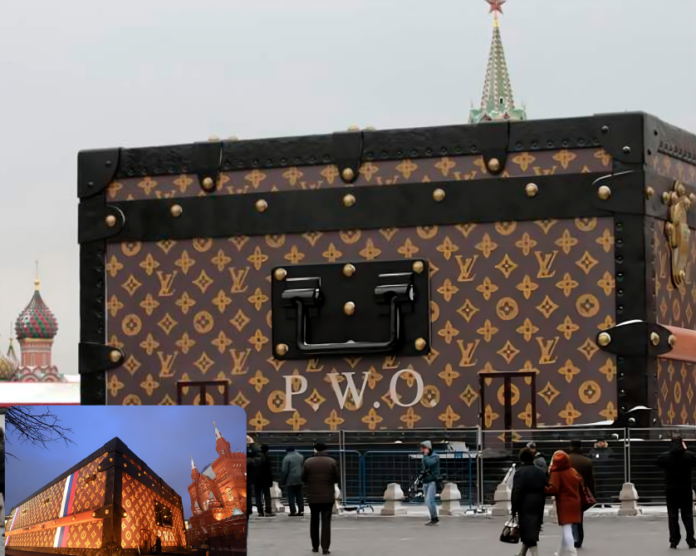 Louis Vuitton luggage-themed NYC building