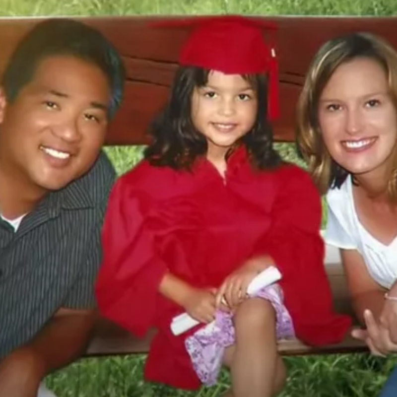 Olivia Rodrigo with her Filipino dad and american mom